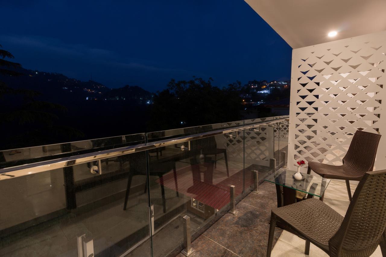 Hotel Seven Oaks Dehradun Exterior photo
